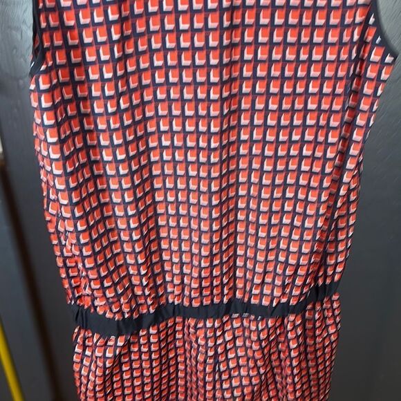 Chic Black and Red Sleeveless Dress - Picture 6 of 8